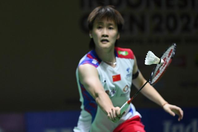 不断加深的 不断加深的