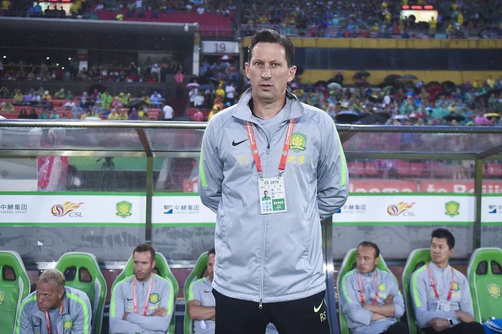 名垂青史 名垂青史