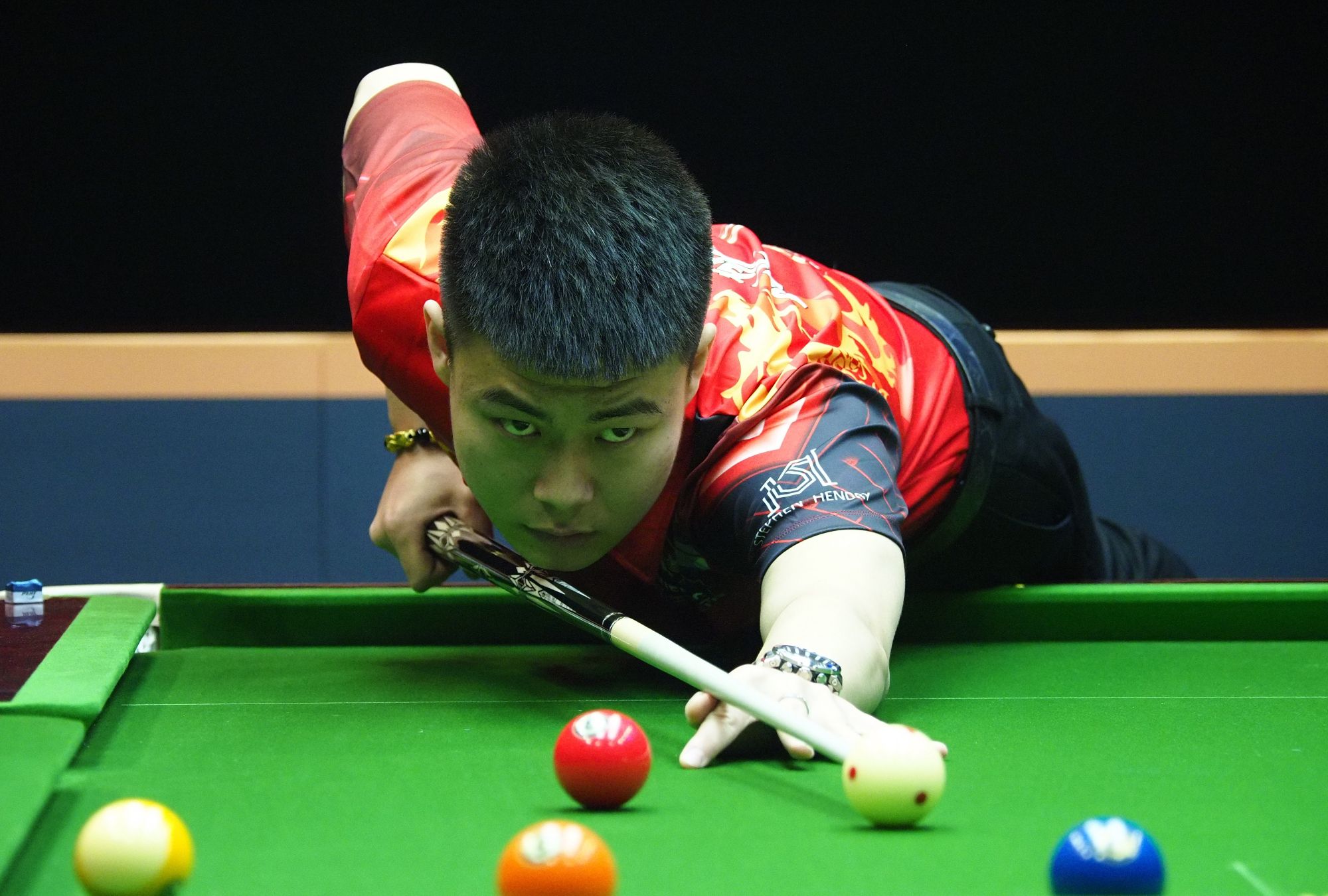 稳定在前十 稳定在前十