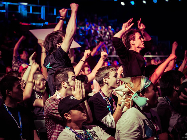 守转攻阶段 守转攻阶段